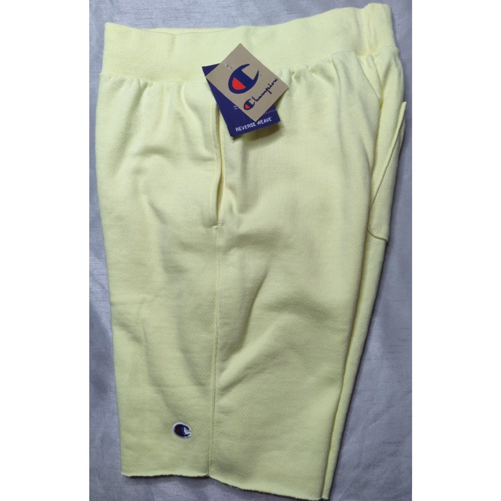 Champion CHAMPION Sweat Shorts Men S Lemon Glacier 11" Inseam Reverse Weave Drawstring Pockets NEW Size US 29 - 2 Thumbnail