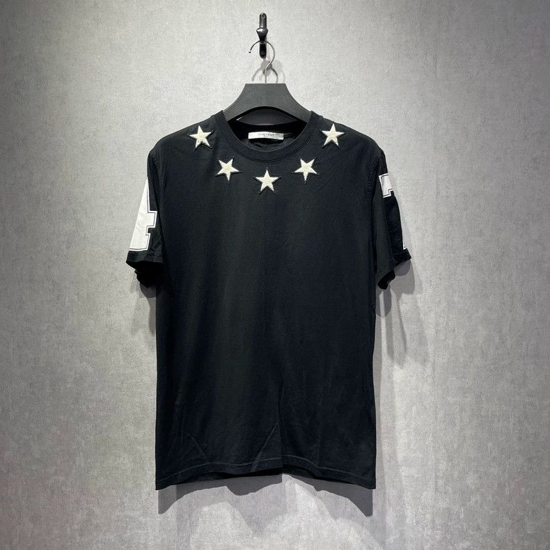 Givenchy Givenchy Five-pointed star short-sleeve T-shirt, black wit Size US XL / EU 56 / 4 - 1 Thumbnail