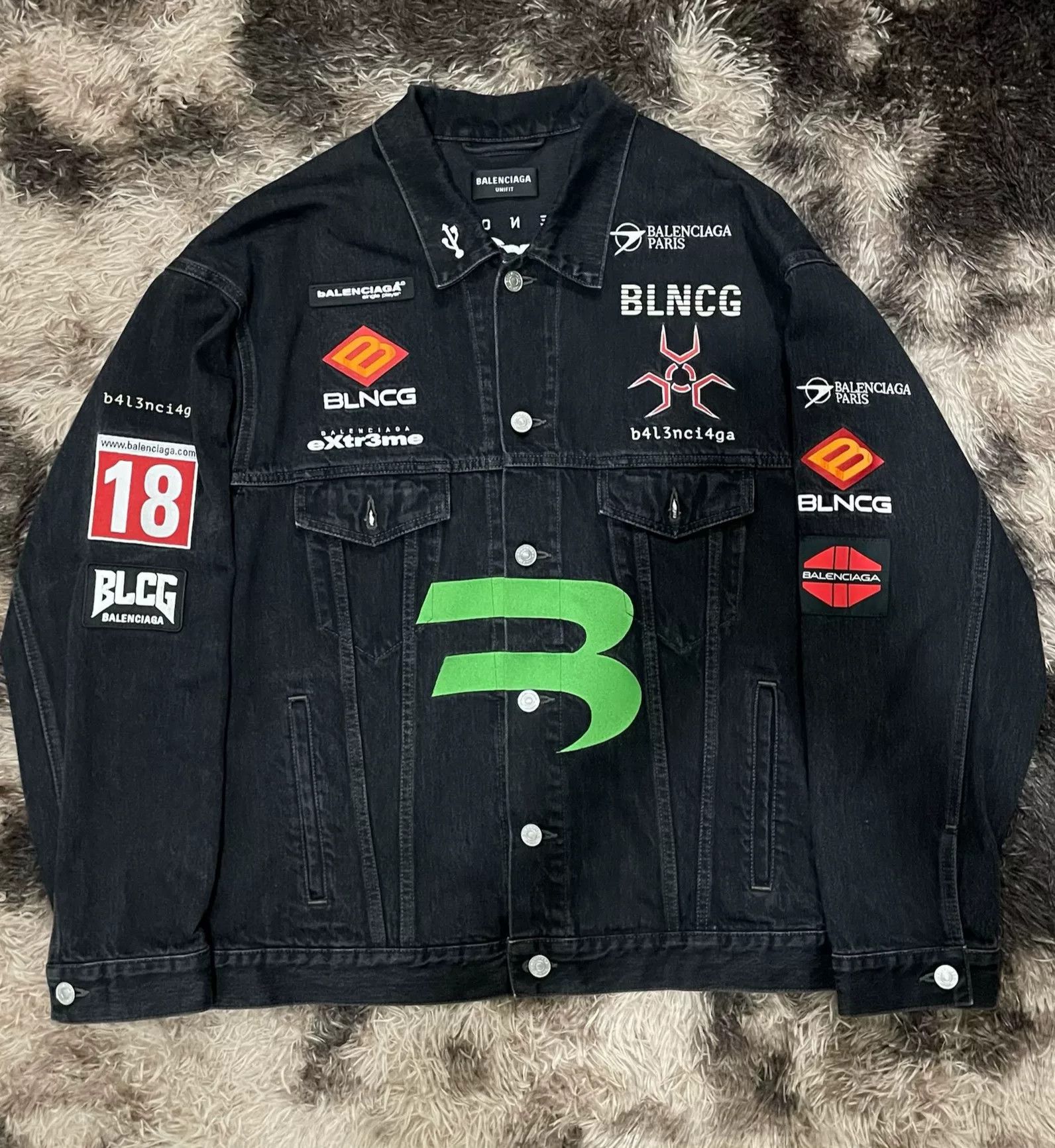 Balenciaga Balenciaga FW21 GAMER Denim Jacket Size US XS / EU 42 / 0 - 1 Thumbnail