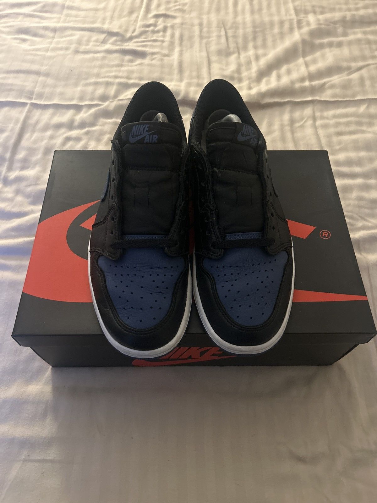 Jordan Brand Air Jordan 1 Low “Mystic Navy” Size US 10.5 / EU 43-44 - 3 Thumbnail