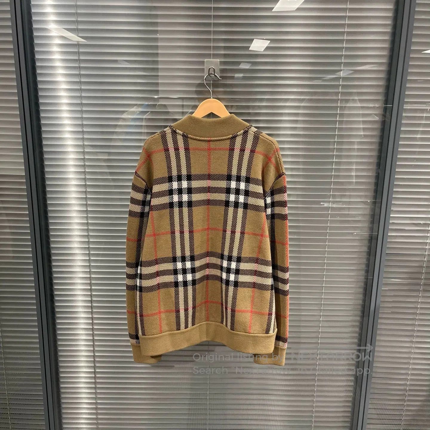 Burberry Beige Plaid Zip-Up Bomber Jacket. Size US XL / EU 56 / 4 - 2 Thumbnail