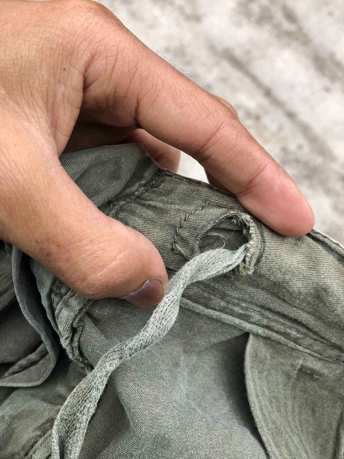 Uniqlo SUN FADED SIX POCKET CARGOPANT Size US 33 - 6 Thumbnail