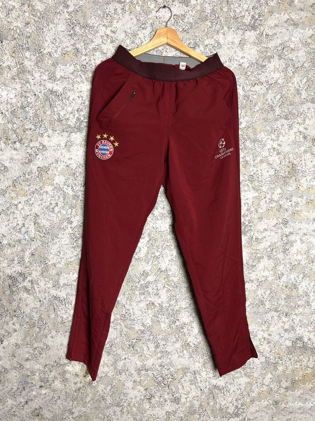 Adidas Bayern Munich Champions League Sweatpants Trousers Soccer Size US 30 / EU 46 - 1 Thumbnail