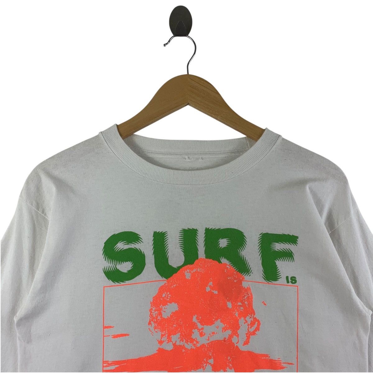 Vintage Vintage SURF IS DEAD nuclear bom humor tee Size US S / EU 44-46 / 1 - 2 Thumbnail