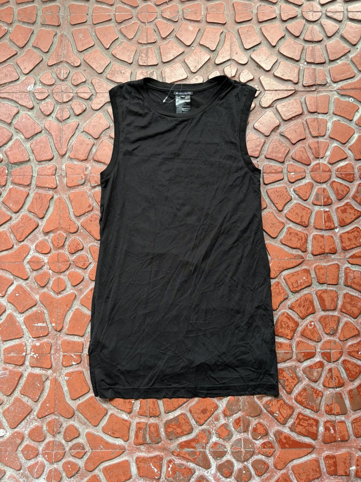 ANN DEMEULEMEESTER SCOOP NECK TANKTOP
