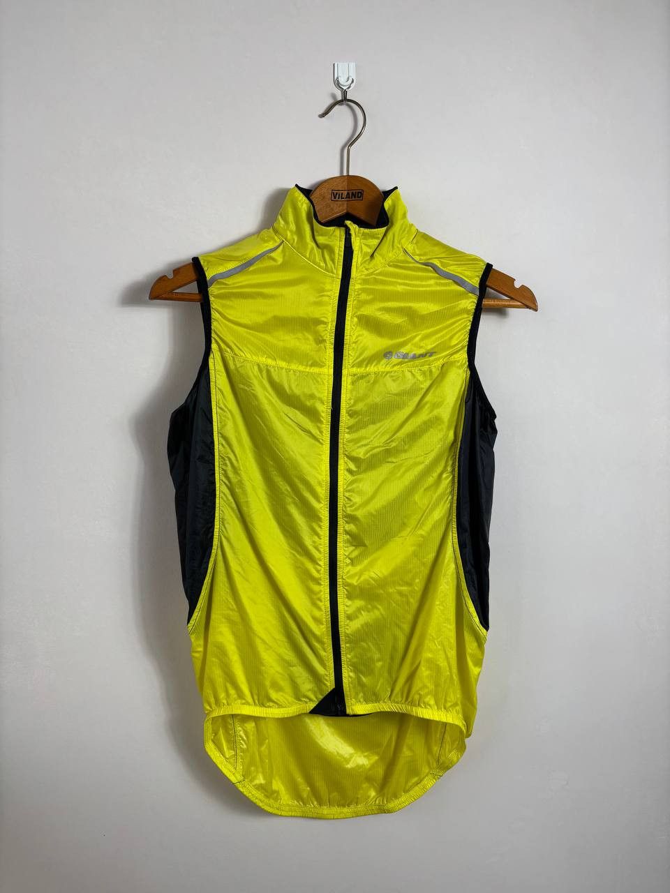 Giant Giant Super Light Windbreaker Ride Vest Run Cycle Size US S / EU 44-46 / 1 - 1 Thumbnail