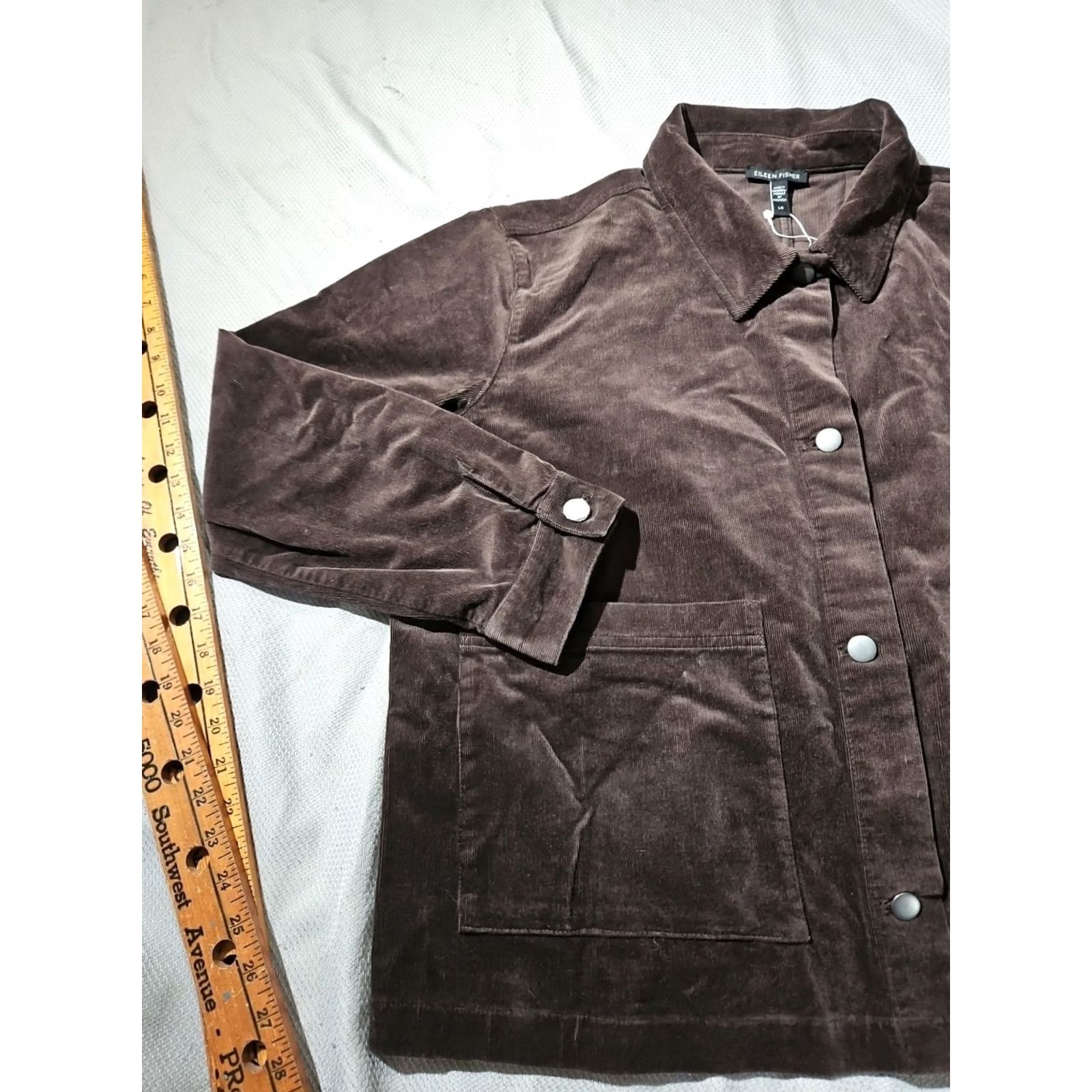 Eileen Fisher Eileen Fisher Jacket Womens Large Corduroy Cropped Relaxed Chore Coat Casual Size L / US 10 / IT 46 - 3 Thumbnail