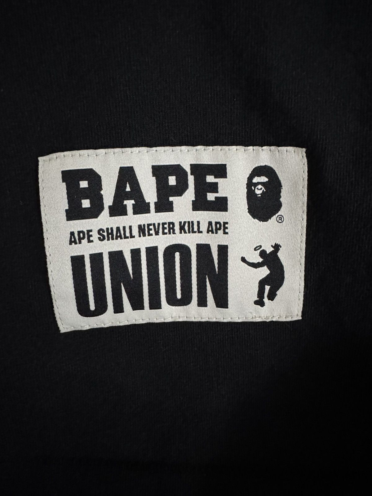 Bape × Union LA Bape x Union Size US L / EU 52-54 / 3 - 3 Thumbnail