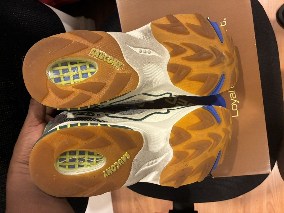 Bodega × Saucony Bodega x Saucony Size US 10.5 / EU 43-44 - 3 Thumbnail