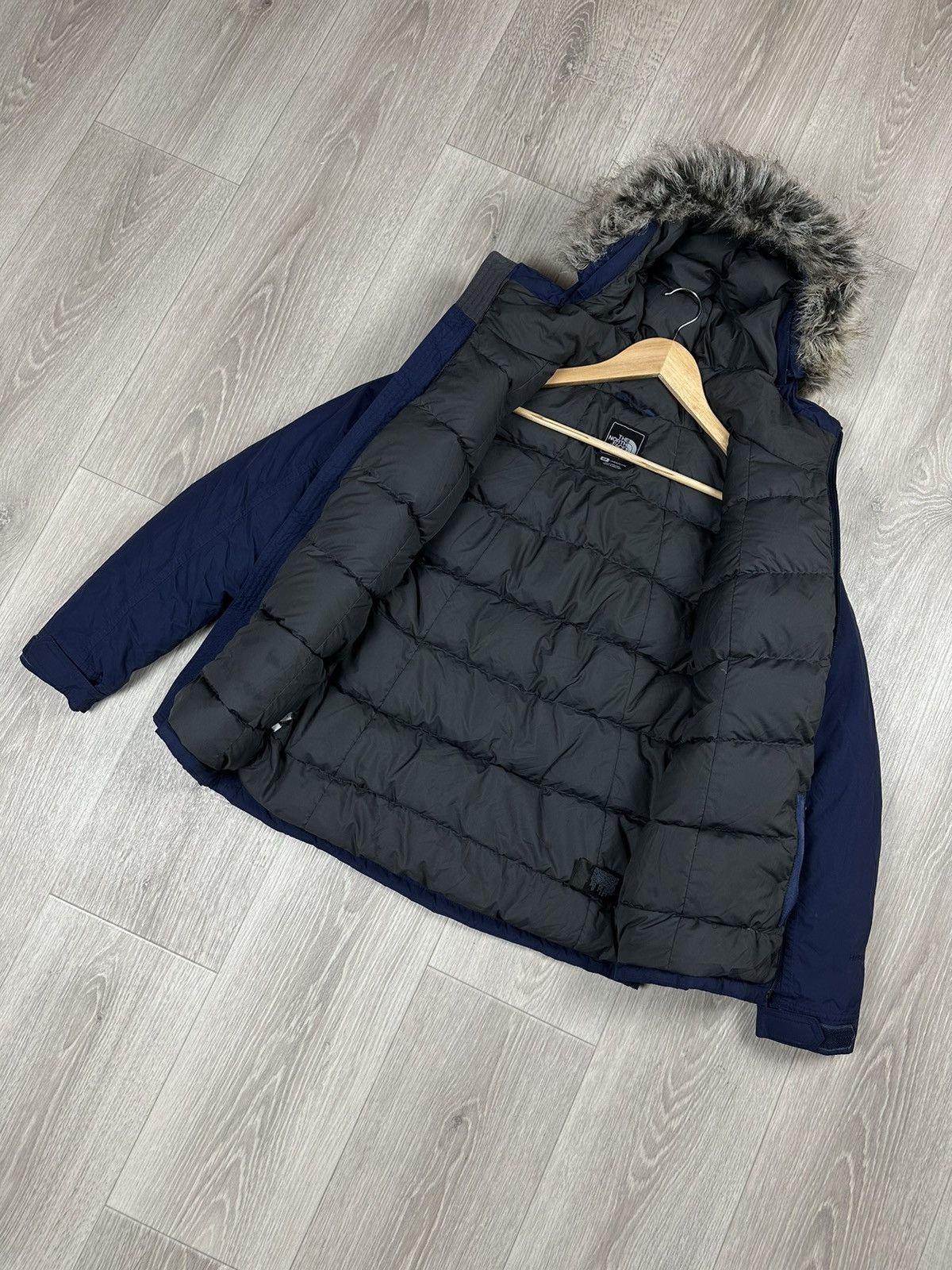The North Face Vintage The North Face Women Down Puffer Jacket Hyvent Size S / US 4 / IT 40 - 4 Thumbnail