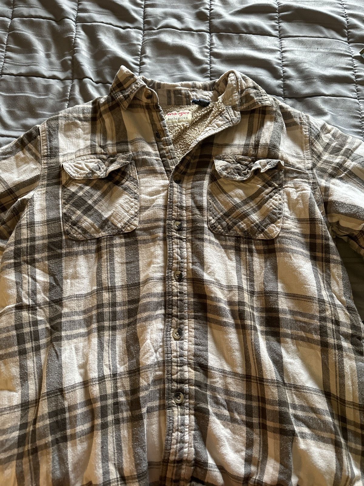 Wrangler Wrangler Fleece Button Flannel (Grey, Tan) Size US L / EU 52-54 / 3 - 4 Thumbnail