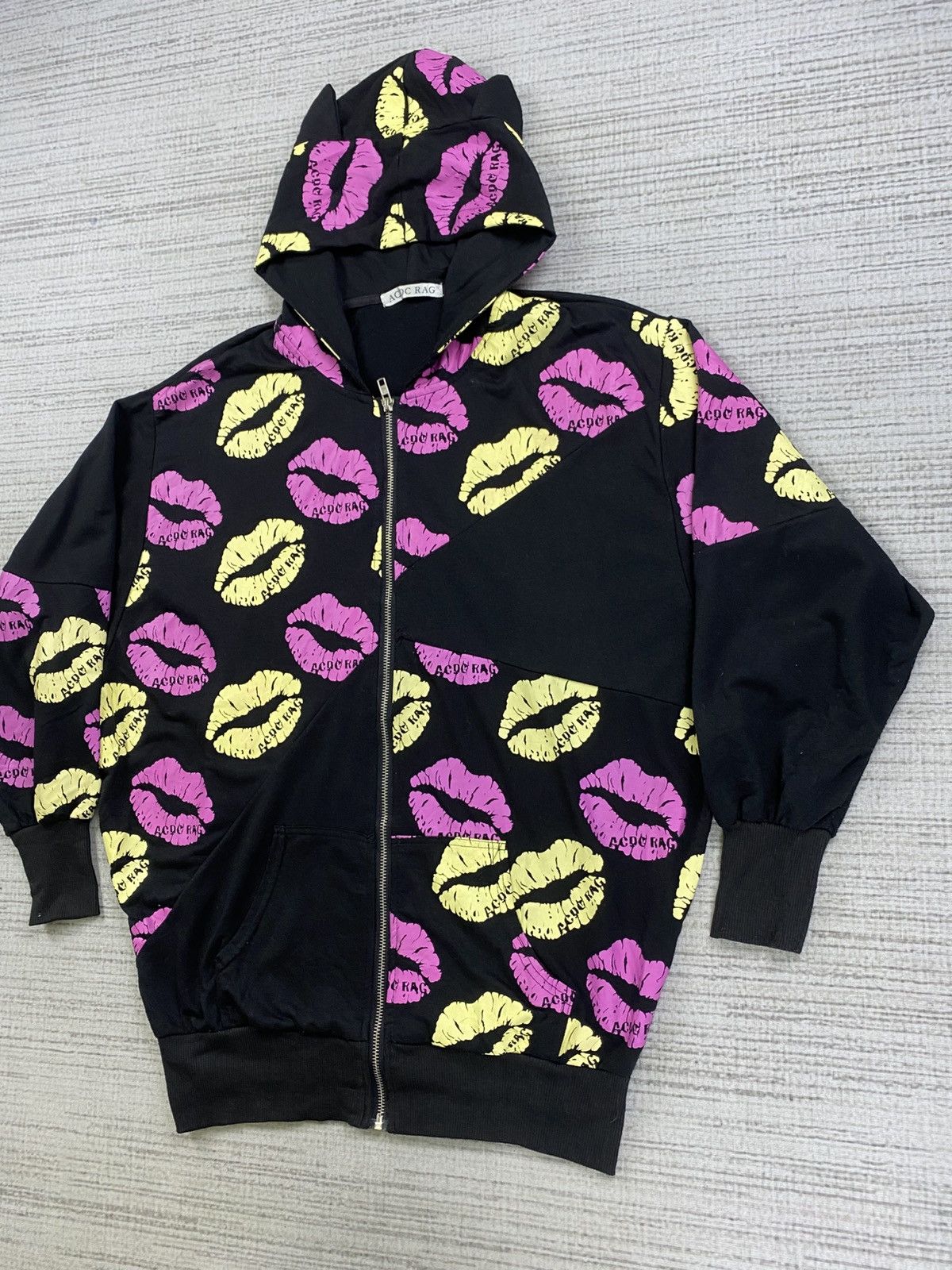 14th Addiction × AC/DC × Vintage Vintage ACDC Rag Lips Printed Fullprint Hoodie Jacket Size US XL / EU 56 / 4 - 4 Thumbnail