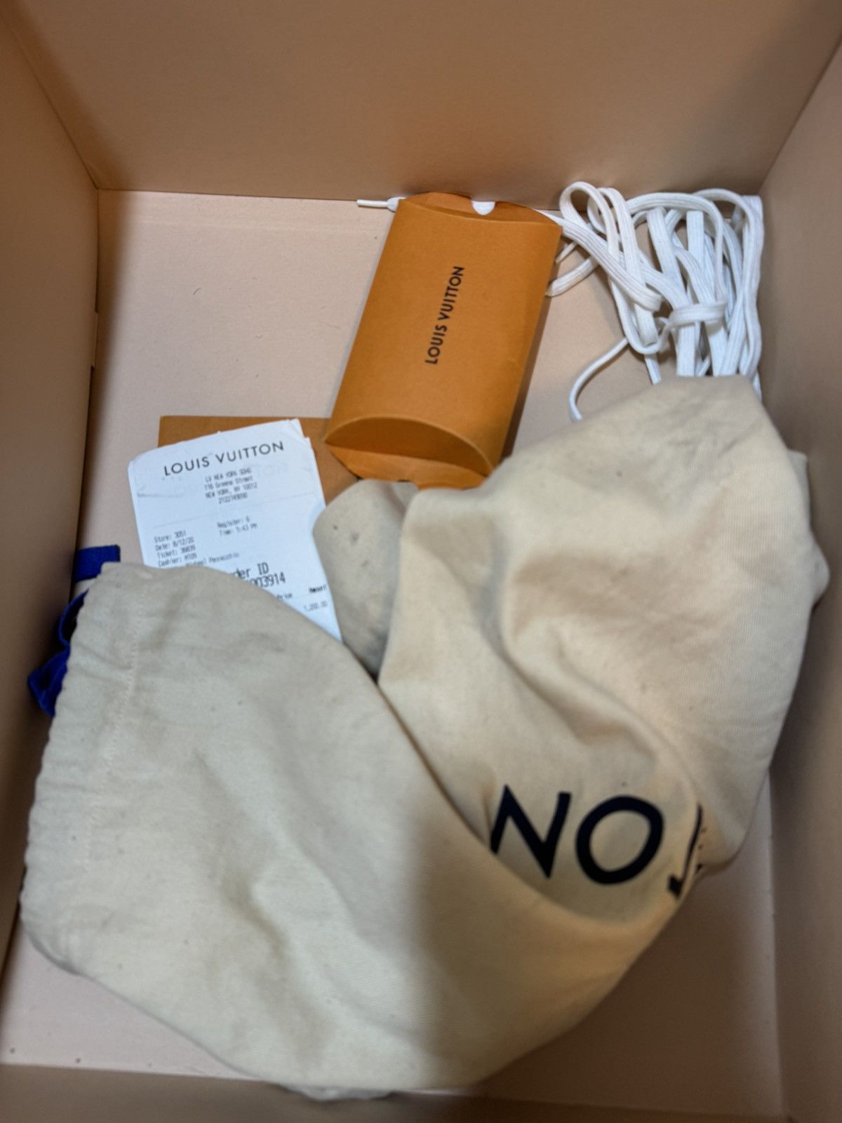 Louis Vuitton Louis Vuitton 2021 Virgil Abloh LV Trainer Low Green size 8 Size US 8 / EU 41 - 9 Thumbnail