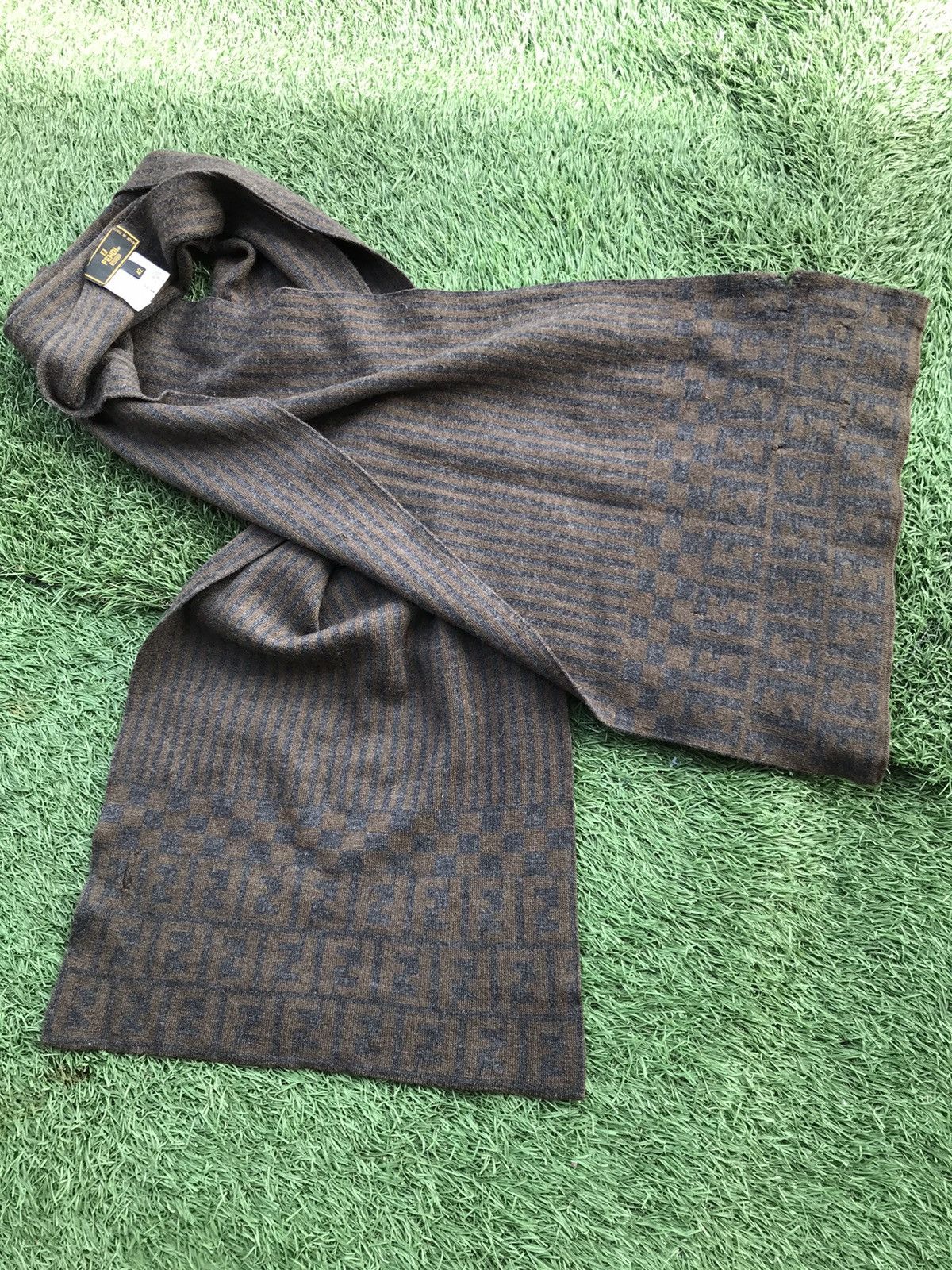 Fendi × Vintage Fendi Wool Muffler Scarf Size 42 Size ONE SIZE - 1 Thumbnail