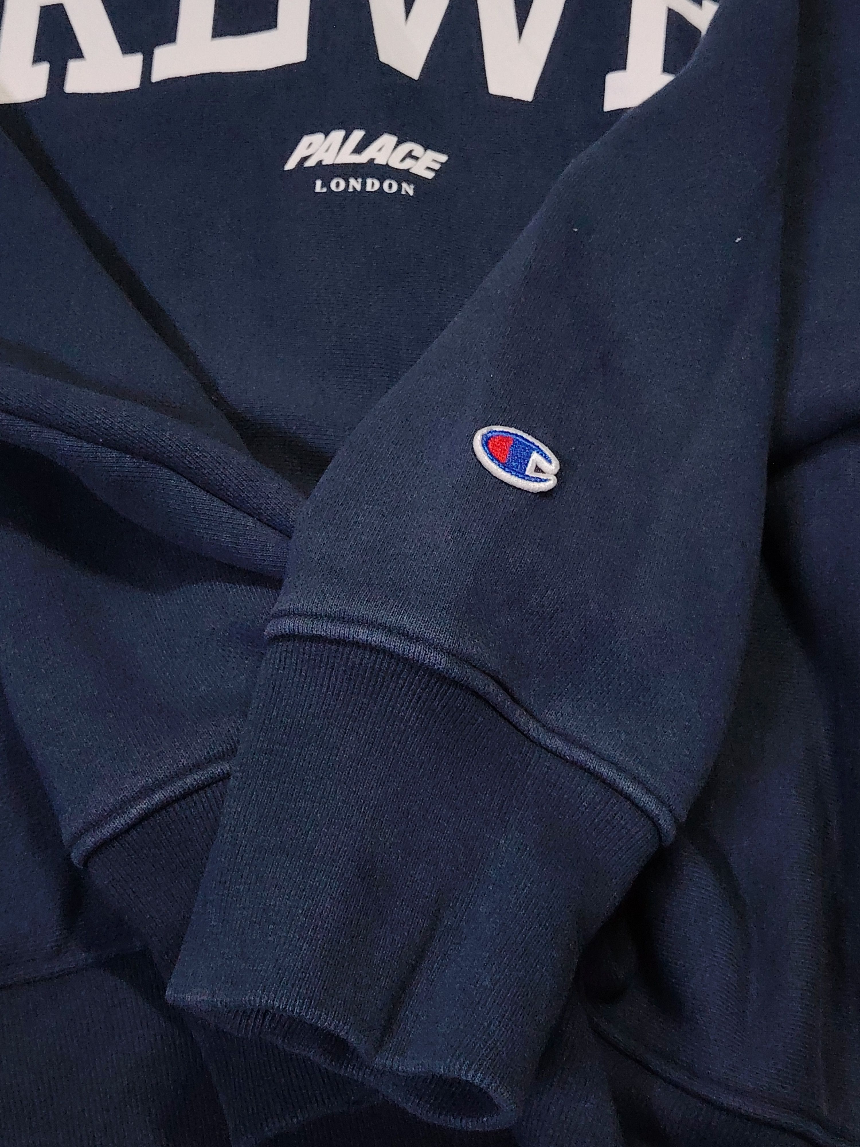 Palace Palace x champion Brewer London Crewneck Sweatshirt Size US XL / EU 56 / 4 - 9 Thumbnail