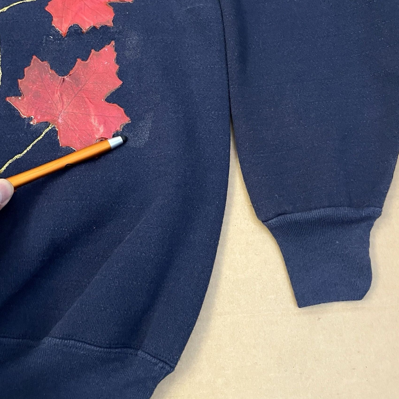 Wilson VINTAGE Wilson Sweatshirt Adult Large Blue Pullover 90s Logo Graphic Print Crew Neck Knits Size US L / EU 52-54 / 3 - 2 Thumbnail