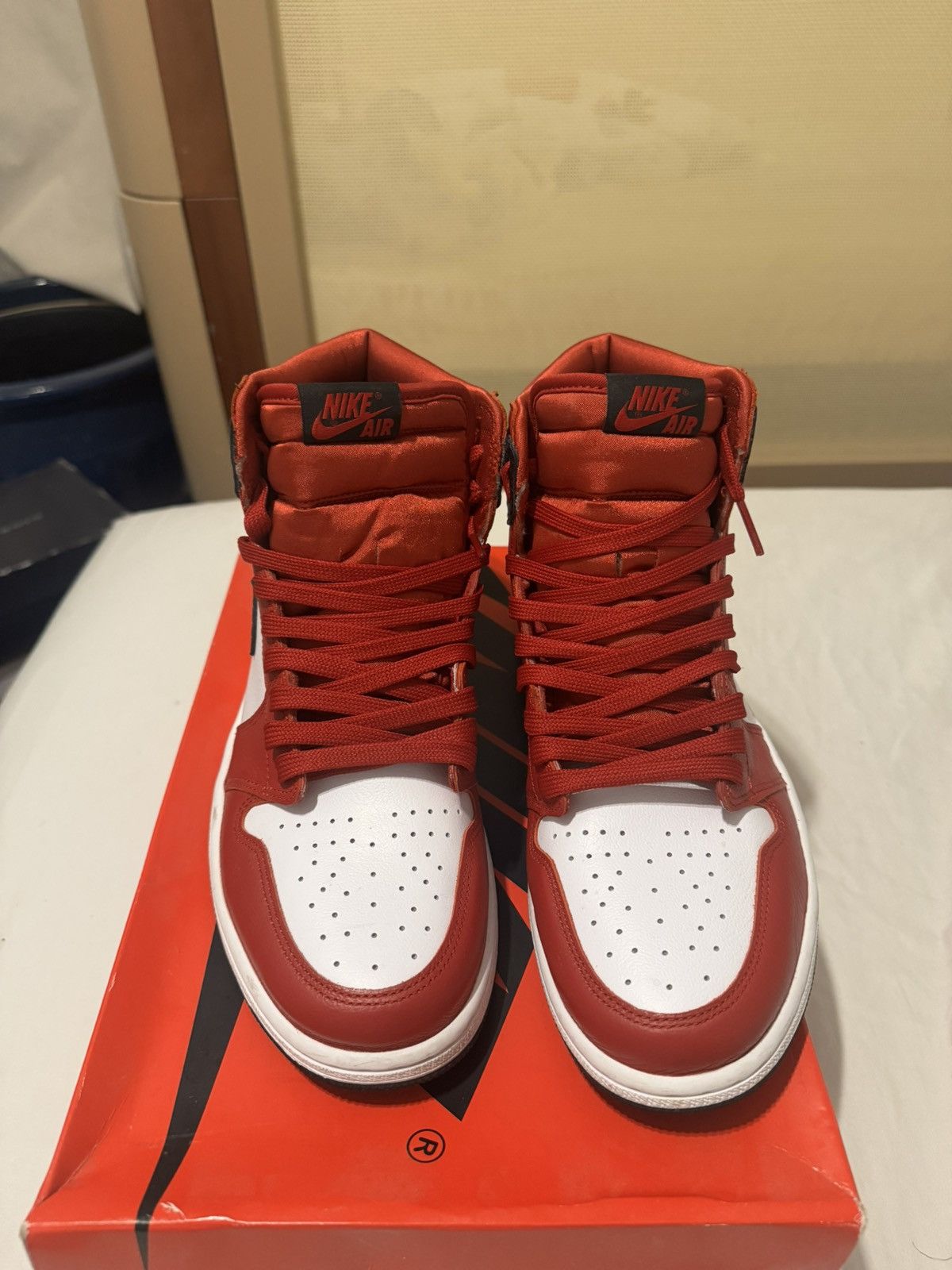 Jordan Brand Jordan 1 Size US 9.5 / EU 42-43 - 2 Thumbnail