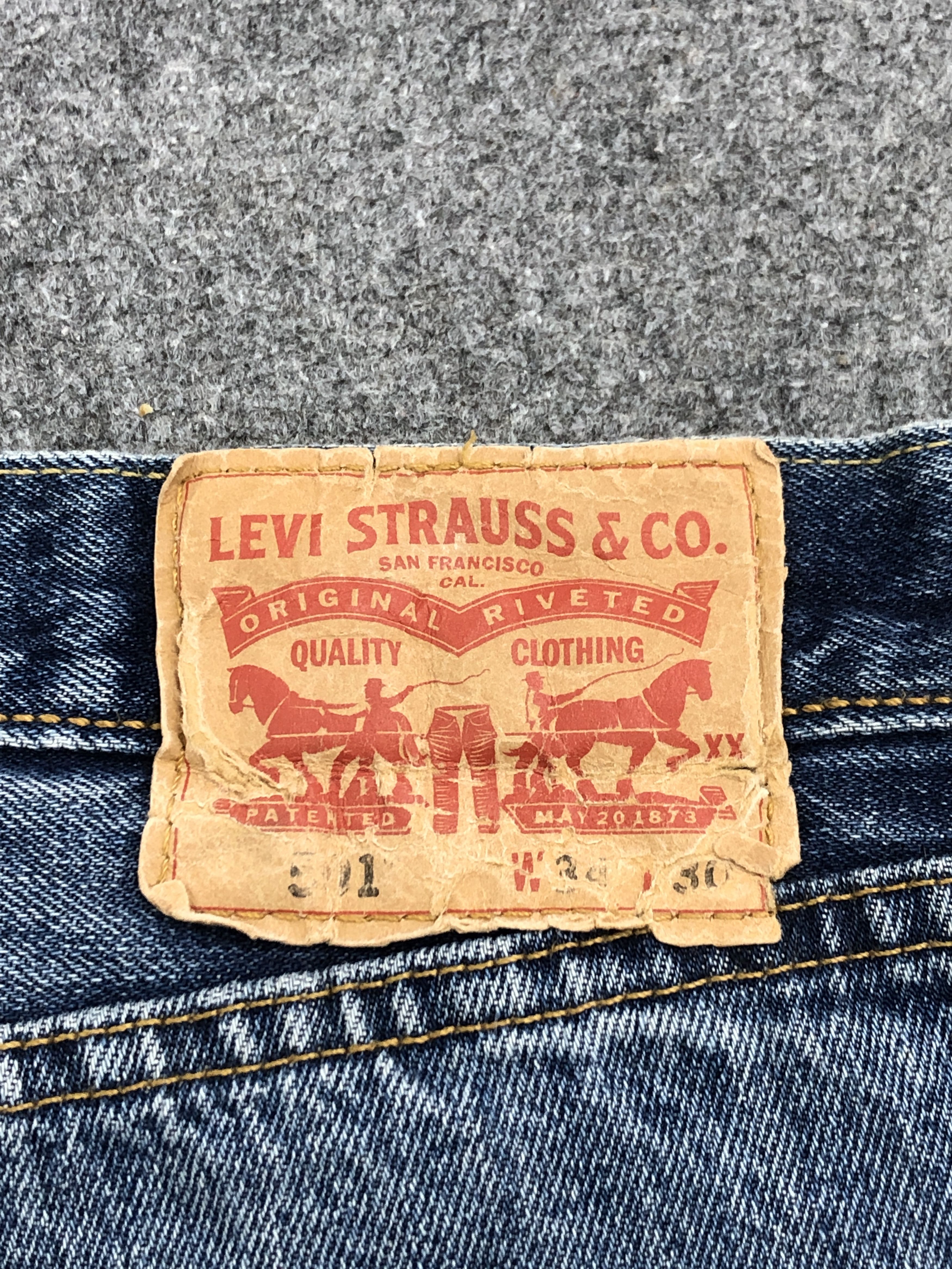 Levi's × Vintage Vintage Levis 501 Blue Denim Jeans Size US 34 / EU 50 - 5 Thumbnail