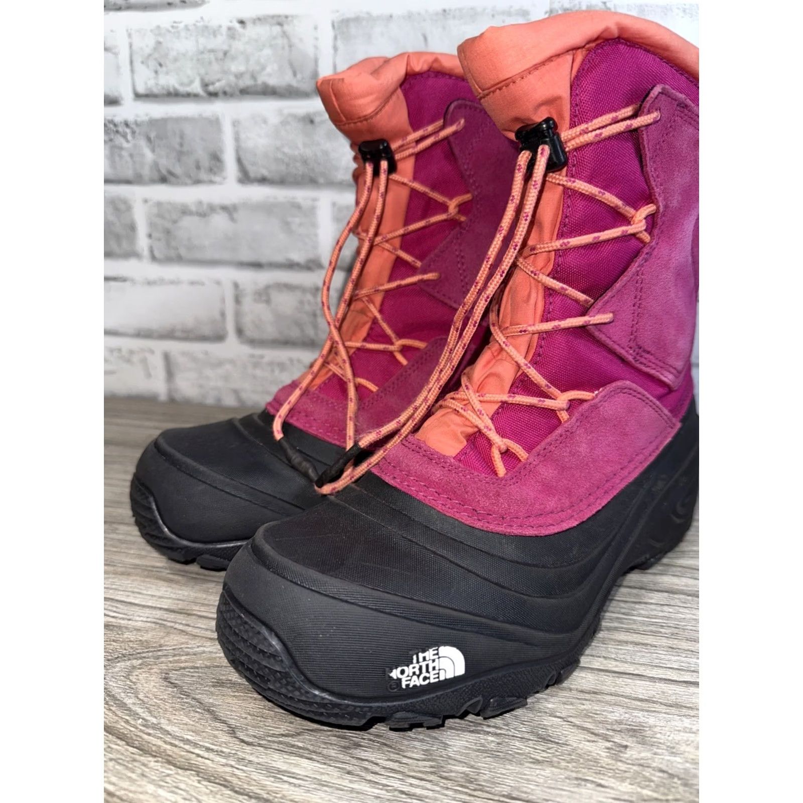 The North Face NORTH FACE Boots Suede Leather Wool LIners Pink Women 6 Snow Boot Leather Outsole Womens Size US 6 / IT 36 - 2 Thumbnail
