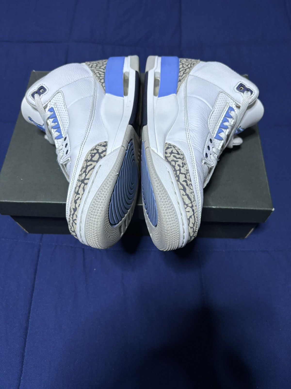 Jordan Brand Jordan 3 Retro UNC 2020 Size 8.5 Size US 8.5 / EU 41-42 - 3 Thumbnail