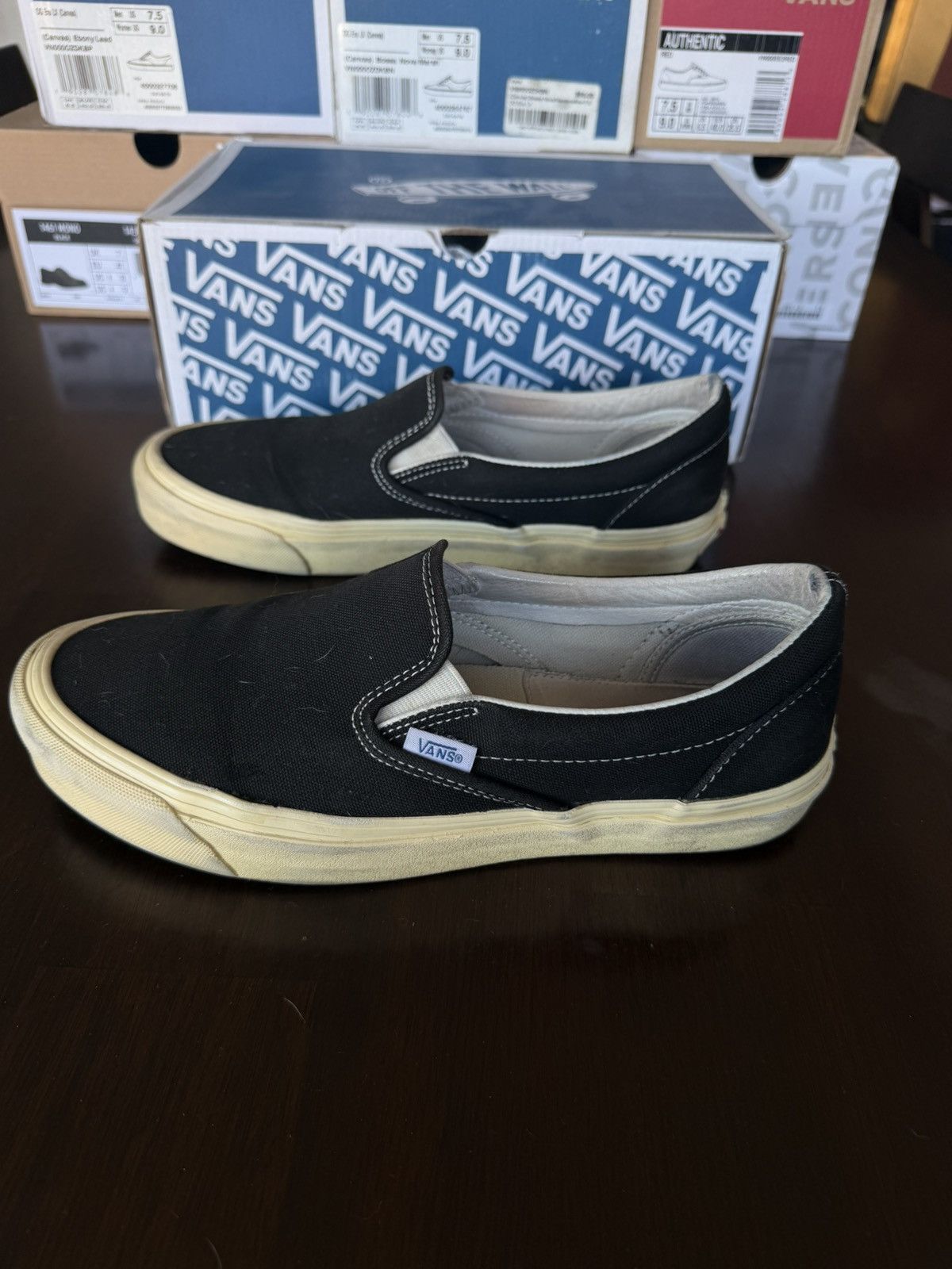 Vans Vans Vault black slip-on Size US 7.5 / EU 40-41 - 4 Thumbnail