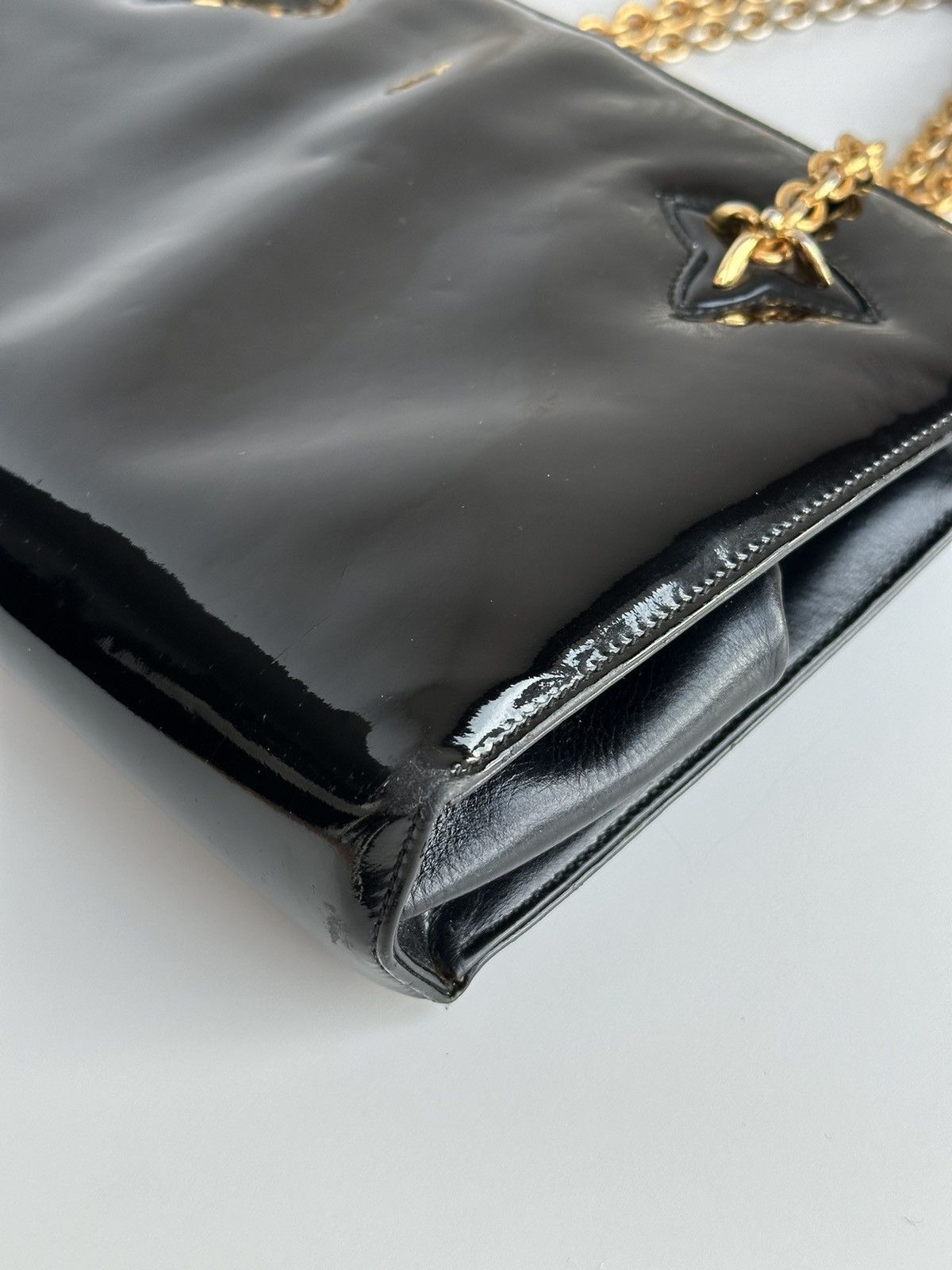 Gucci Vintage Gucci 80’s Lacquered Black Leather Hand bag Size ONE SIZE - 4 Thumbnail