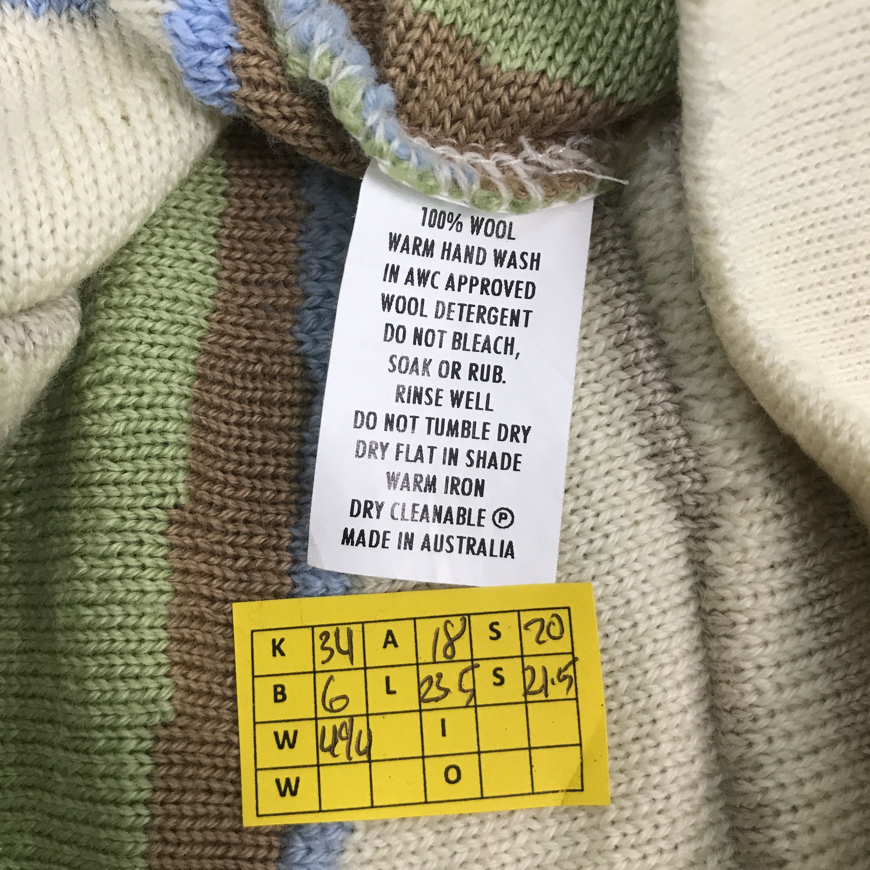Aran Isles Knitwear × Japanese Brand × Vintage Vtg merino knitwear like style not coogi jacket Size US XS / EU 42 / 0 - 11 Thumbnail