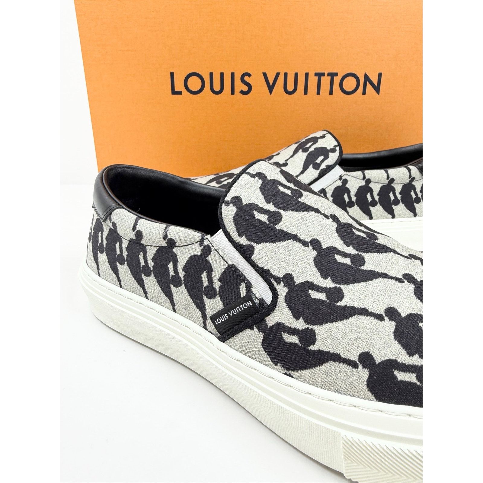 Louis Vuitton Size 7LV/8US - Louis Vuitton x NBA Trocadero Slip On NEW Size US 8 / EU 41 - 3 Thumbnail