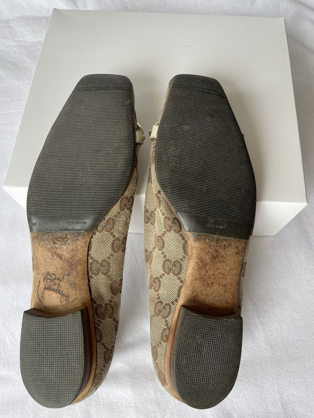 Gucci × Tom Ford × Vintage GUCCI MONOGRAM VINTAGE low-top shoes Tom Ford era , size 37C Size US 7 / IT 37 - 12 Thumbnail