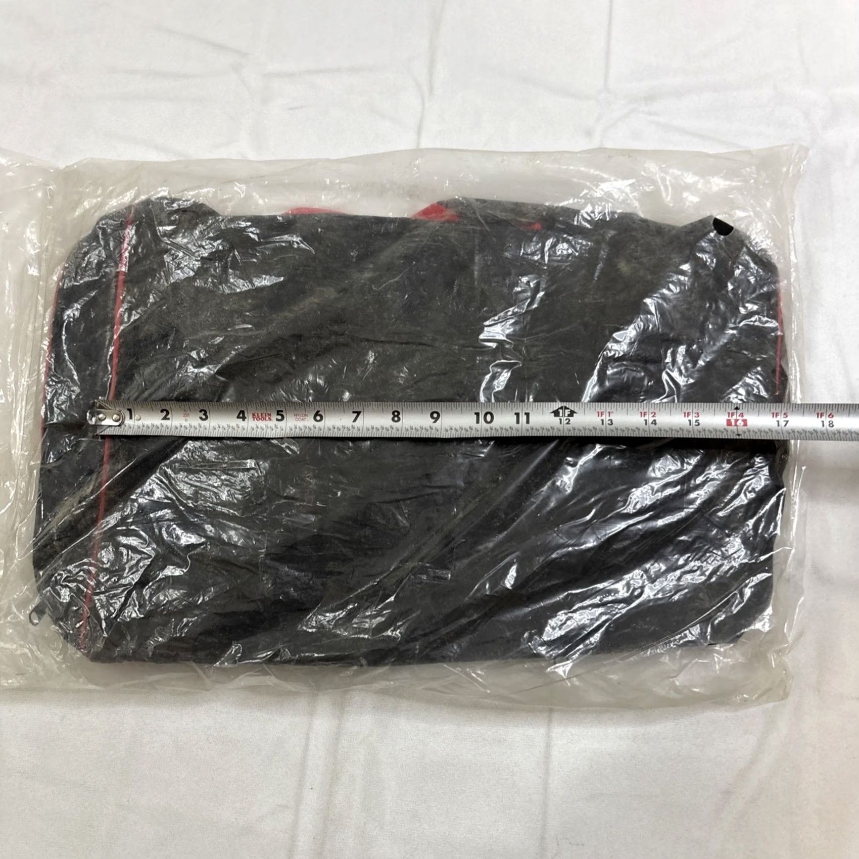 Marlboro VINTAGE Marlboro Music Duffel Bag 90s Rare Cigarettes Sealed Brand New VTG Black Mens Nylon Duffle Size ONE SIZE - 5 Thumbnail