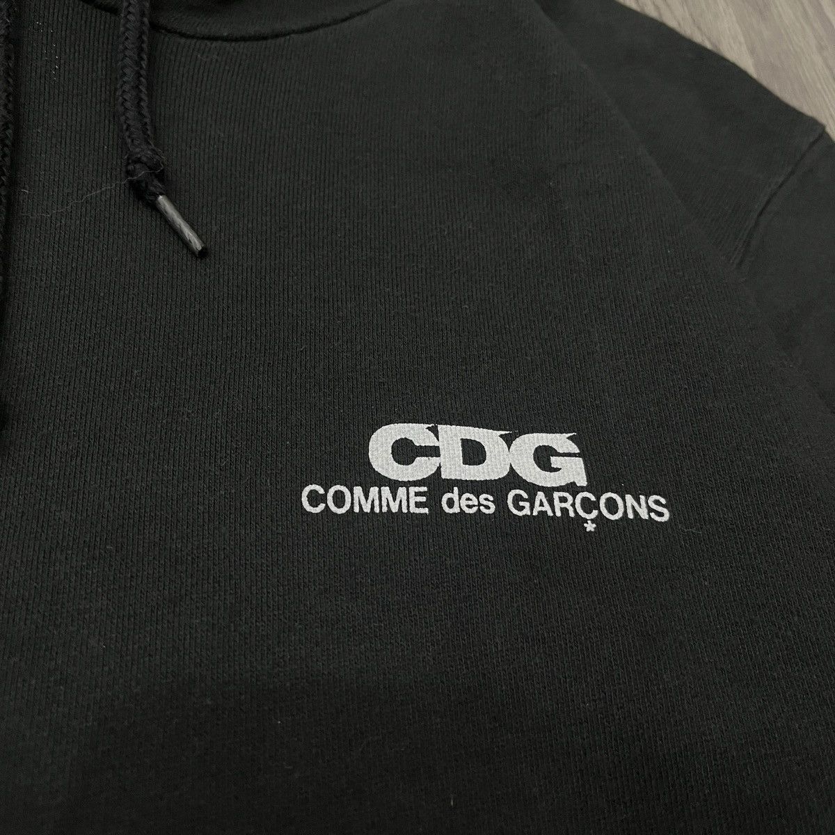 CDG by Comme des Garcons SZ-T030 AD2022 Small Logo Pullover Hoodie Ifsix Size US S / EU 44-46 / 1 - 5 Thumbnail