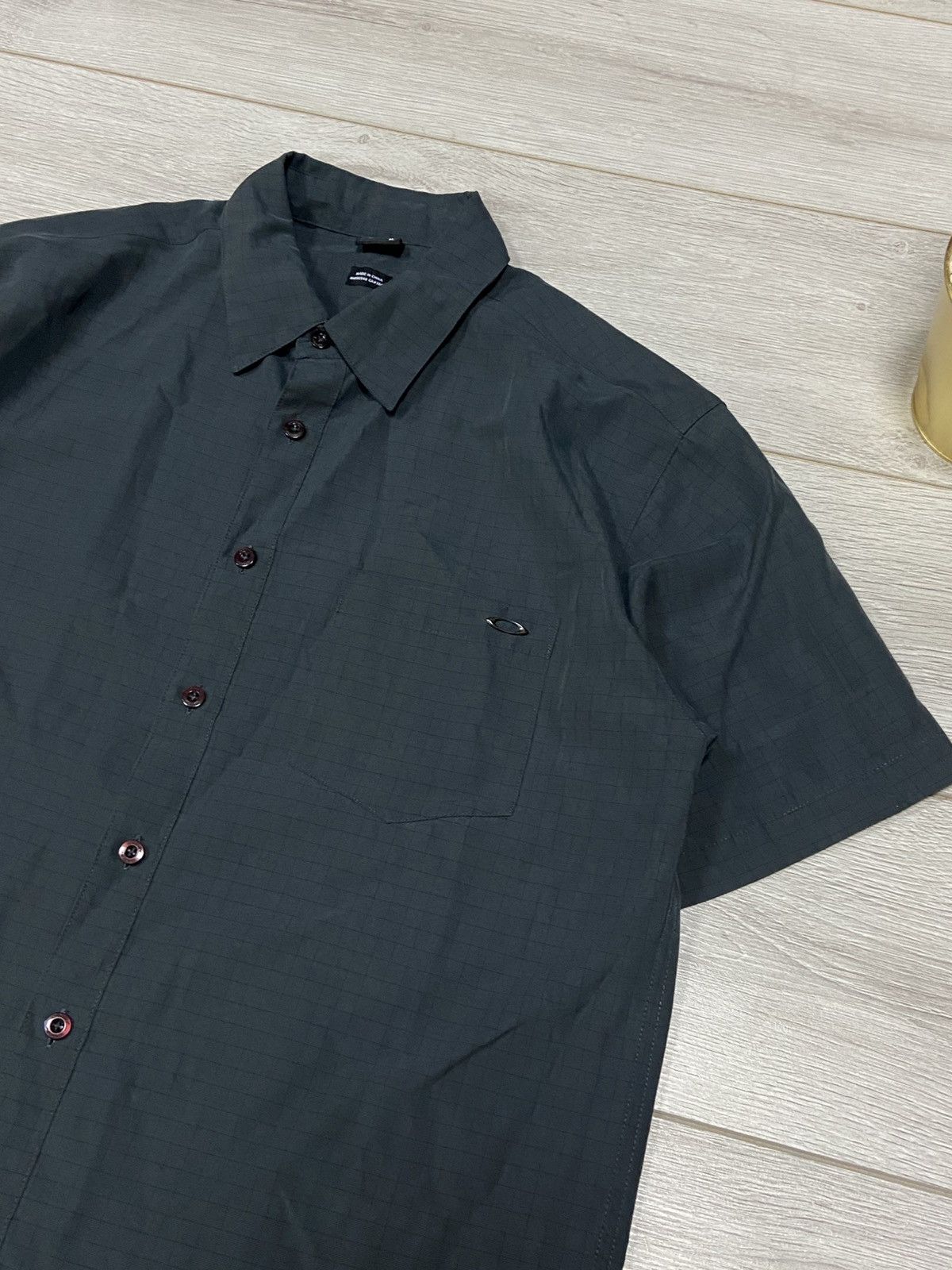 Vintage Oakley vintage pocket shirt circle logo plaid Size US M / EU 48-50 / 2 - 4 Thumbnail