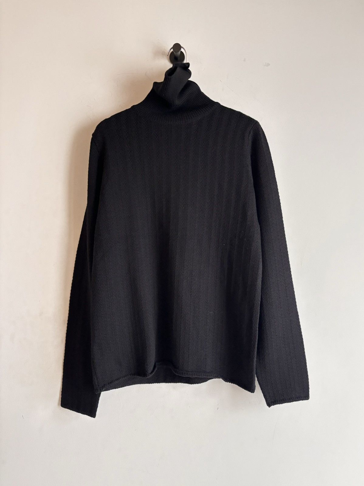 Helmut Lang Helmut Lang | 00's Black Turtleneck Sweater Size US S / EU 44-46 / 1 - 1 Thumbnail