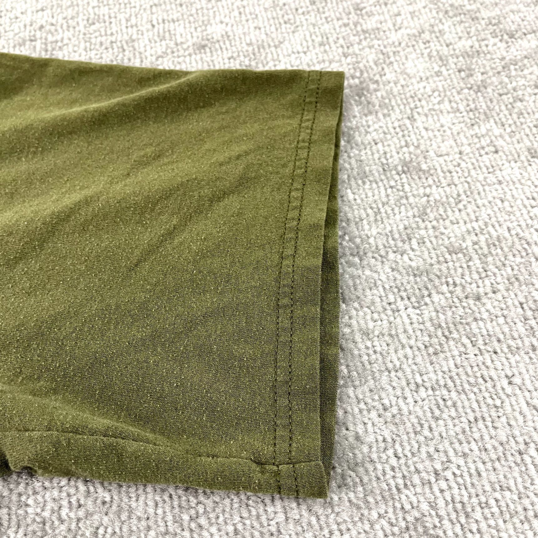 Rothco VINTAGE Rothco Army Green Graphic Tee Men Large British Roundel Symbol T-Shirt Size US L / EU 52-54 / 3 - 7 Thumbnail