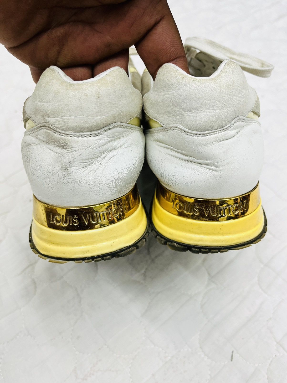 Louis Vuitton LOUIS VUITTON RUNAWAY LEATHER TRAINERS Size US 6 / IT 36 - 3 Thumbnail