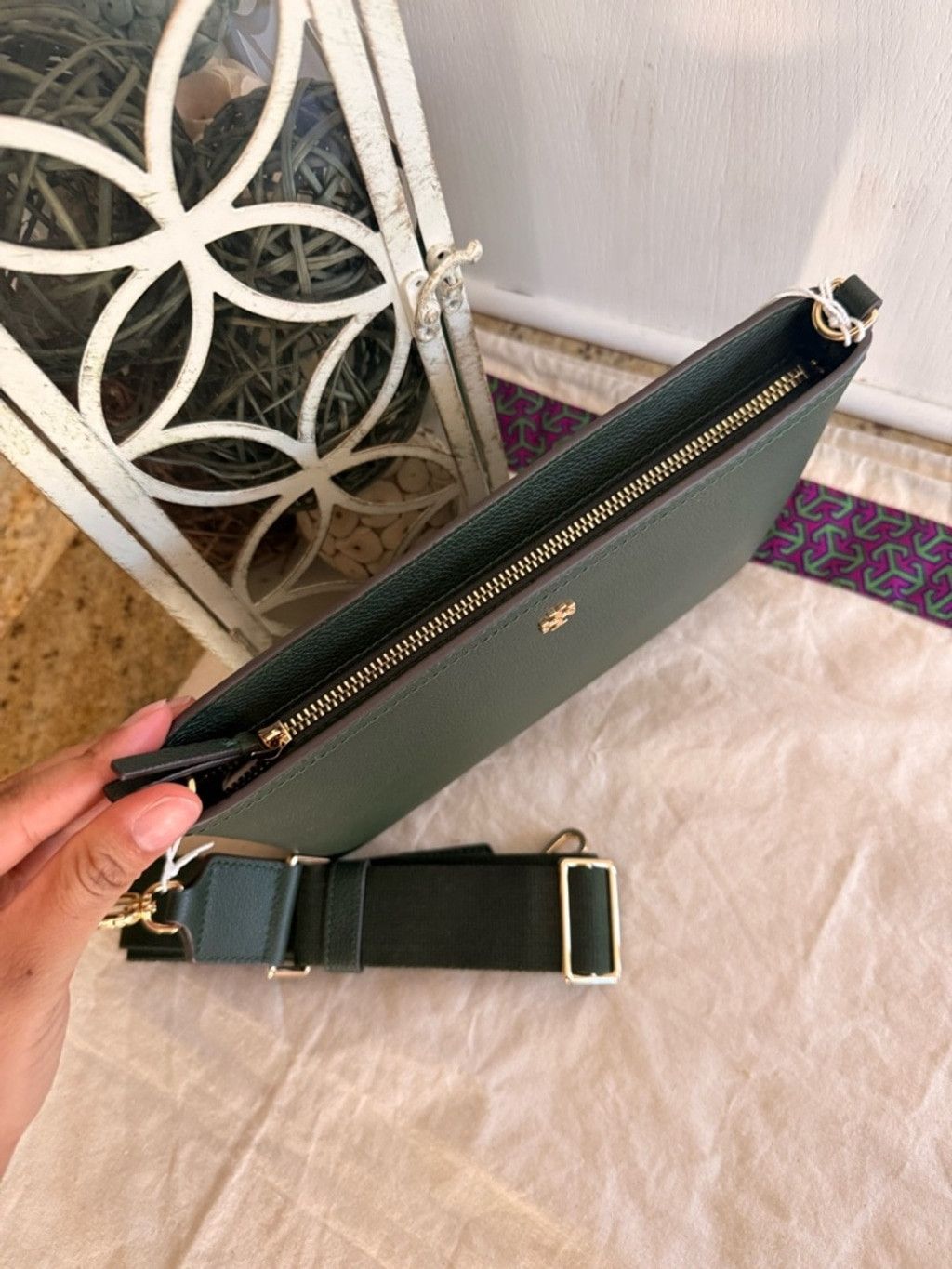 Tory Burch New Tory Burch Blake Swingpack in Basil Pebbled Leather Cros Size ONE SIZE - 2 Thumbnail