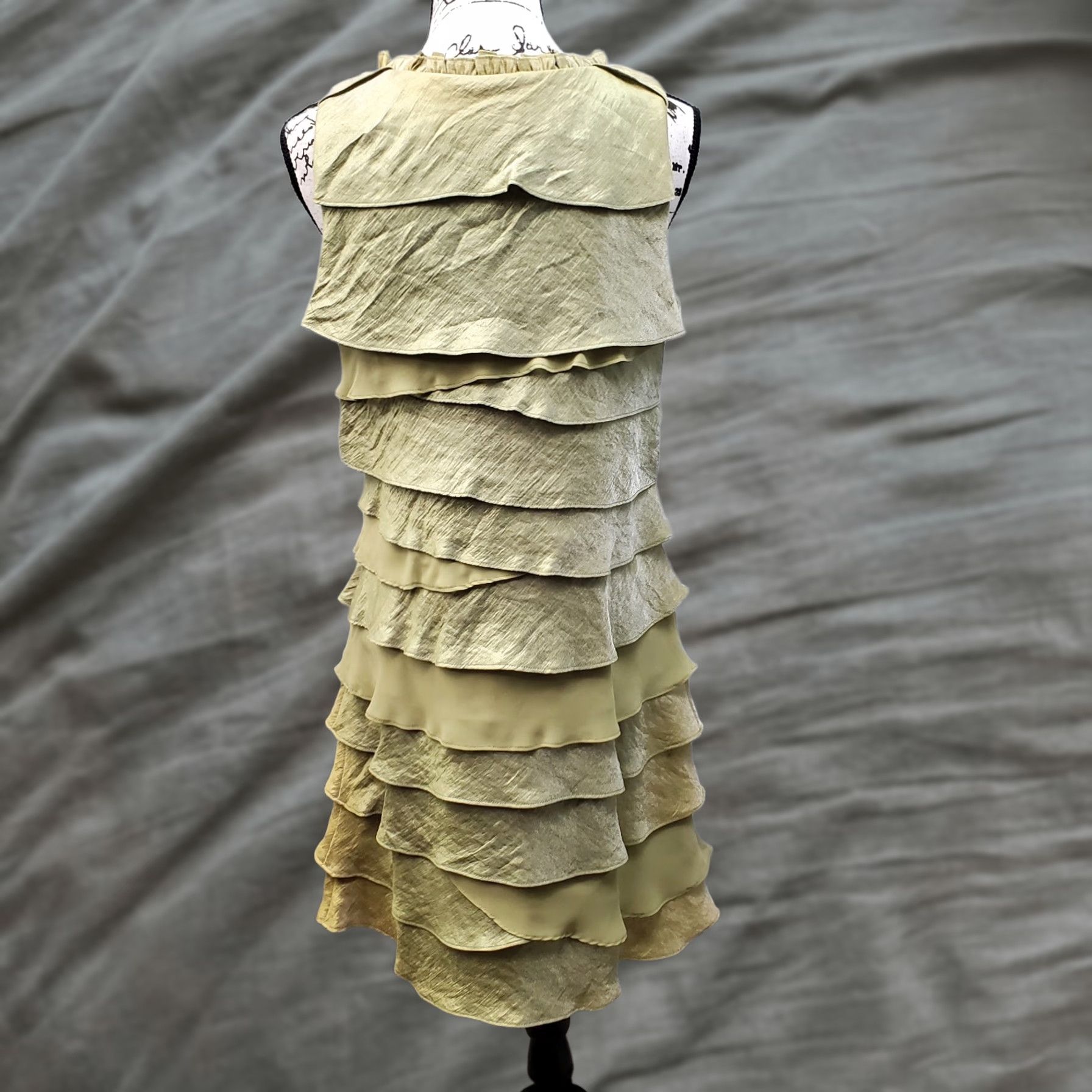 Vintage S.L. Fashions Tiered Dress Womens 14 Green Ruffle Embellished Jewel Neck Detail Dress Size XL / US 12-14 / IT 48-50 - 1 Thumbnail