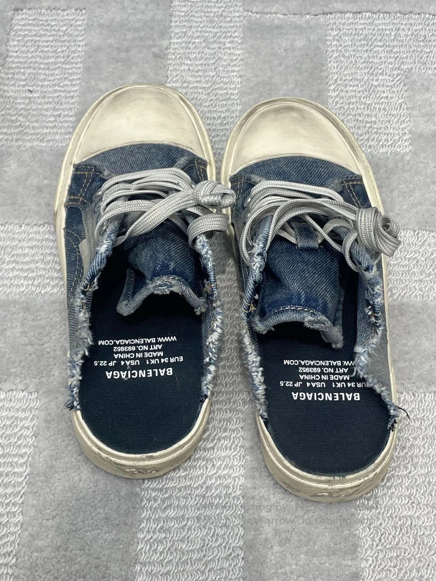 Balenciaga Balenciaga Denim Distressed Casual Mules. Size US 6 / IT 36 - 2 Thumbnail