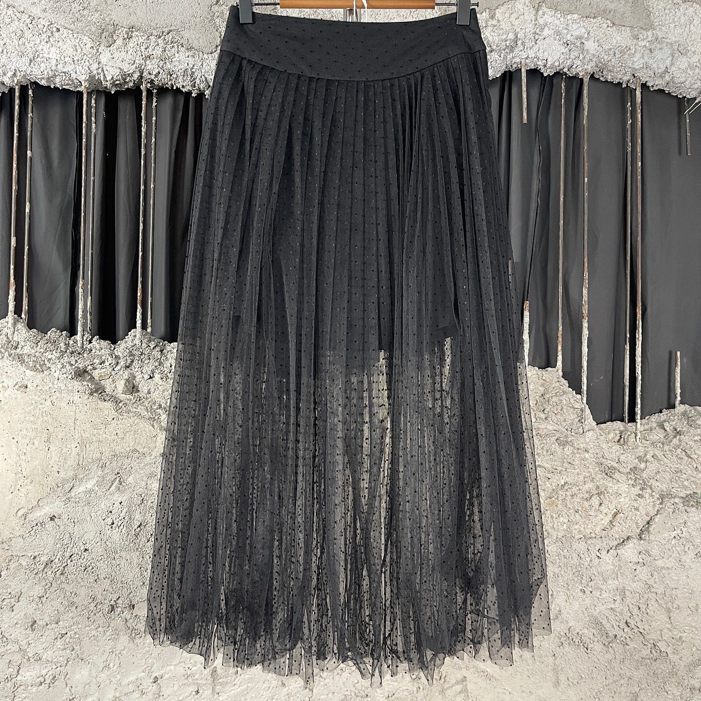 Dior Dior Polka Dot Tulle Midi Skirt Size 42 Size 30" / US 8 / IT 44 - 1 Thumbnail