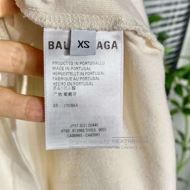 Balenciaga Balenciaga Short-sleeve T-shirt front and back letter prin Size US XS / EU 42 / 0 - 7 Thumbnail
