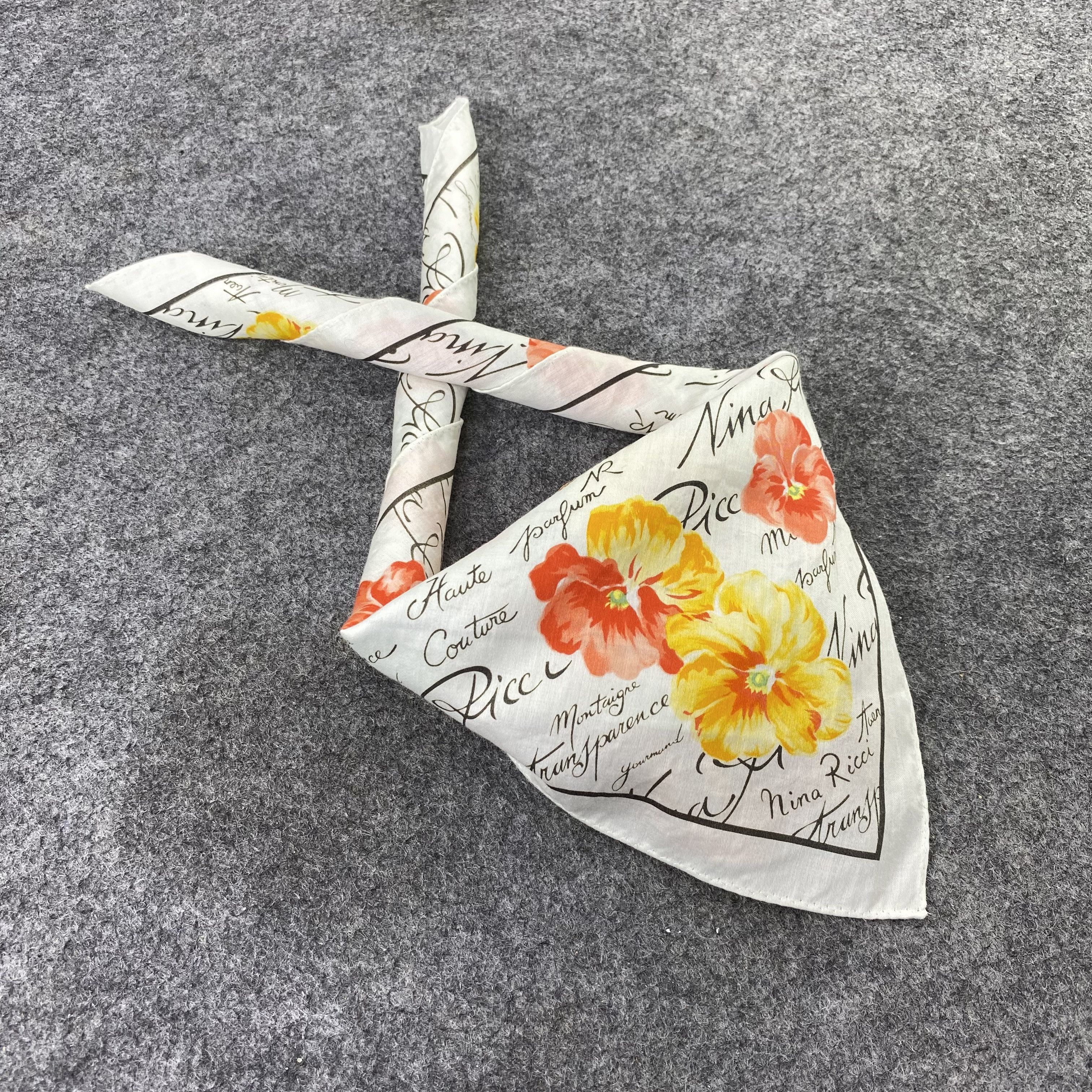 Nina Ricci Nina Ricci Handkerchief / Bandana / Neckerchief -B529 Size ONE SIZE - 1 Thumbnail