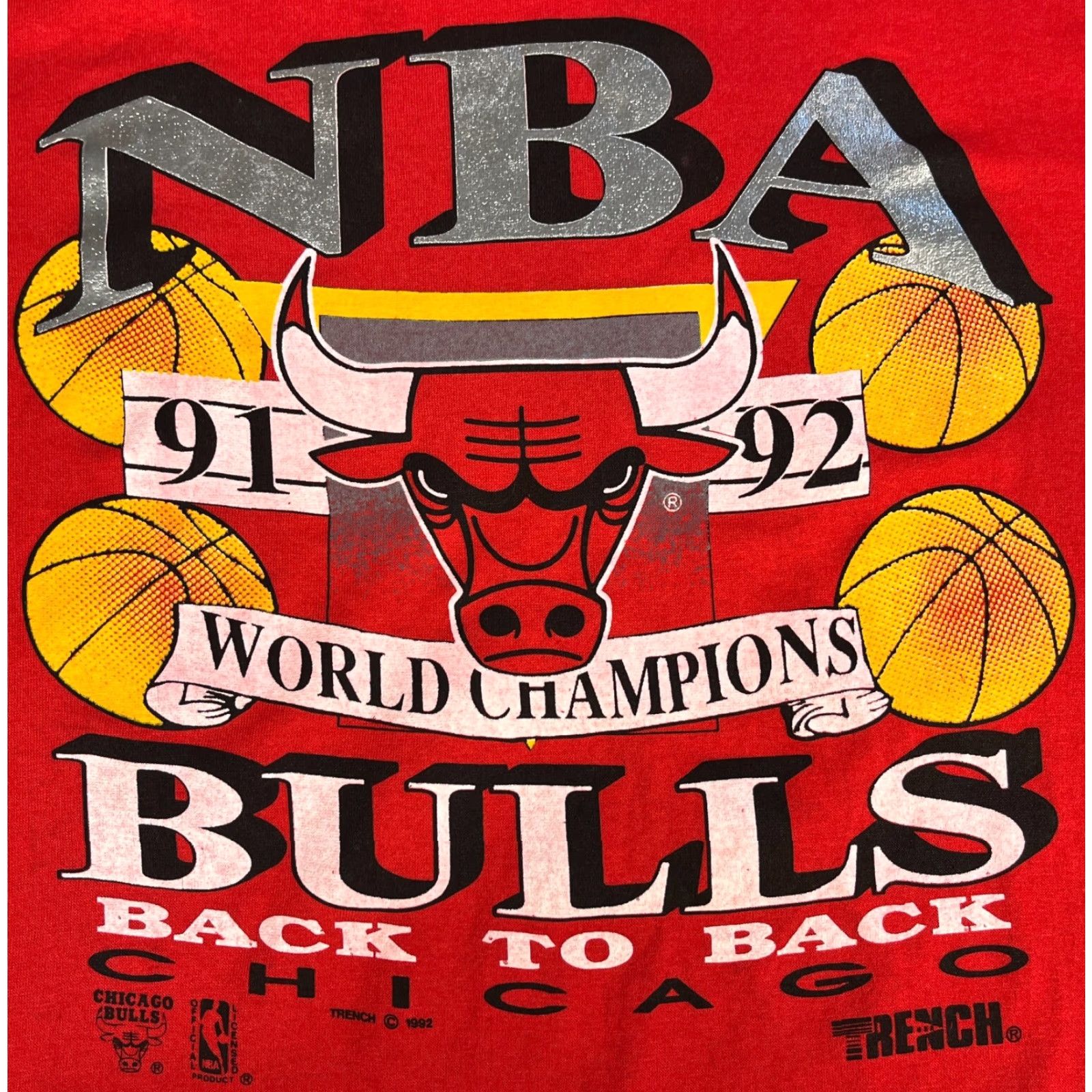 NBA VINTAGE Chicago Bulls 1992 Back To Back NBA Champions T-Shirt Men L Red 90s Graphic Trench Made in USA Size US L / EU 52-54 / 3 - 3 Thumbnail