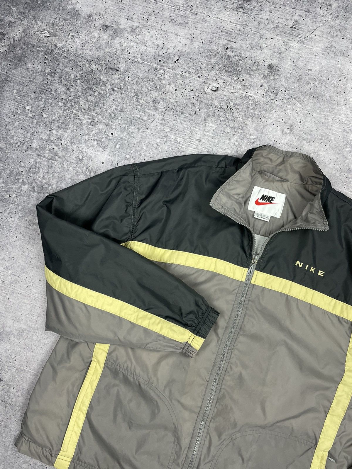 Nike × Vintage Vintage Nike 90’s Y2K Style Drill Nylon Big Back Logo Bomber Size US S / EU 44-46 / 1 - 2 Thumbnail