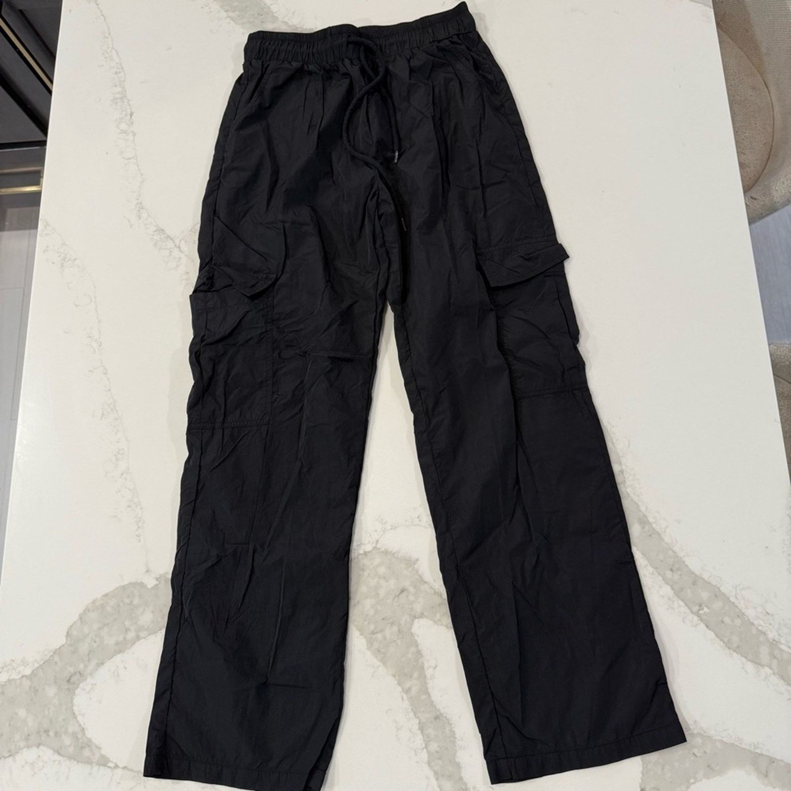 PRINCESS POLLY Princess Polly Flossie Parachute Pants Women’s 4 Black Cargo Size 27" / US 4 / IT 40 - 4 Thumbnail