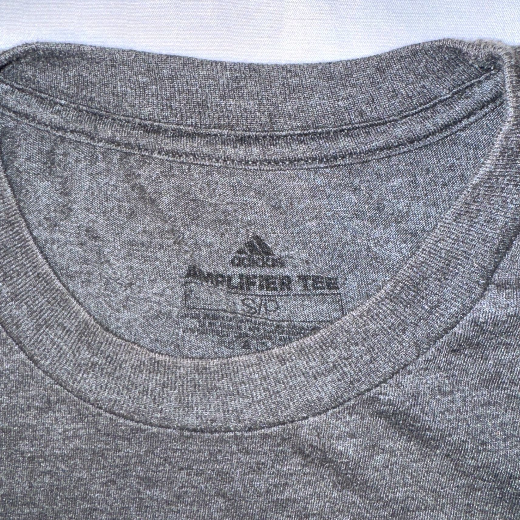 Adidas Adidas Kansas City Chiefs Patrick Mahomes Gray T-Shirt - Small Shirt Mens Regular Logo Short Sleeve Cotton Jersey Crew Neck Vintage: No? Size US S / EU 44-46 / 1 - 2 Thumbnail