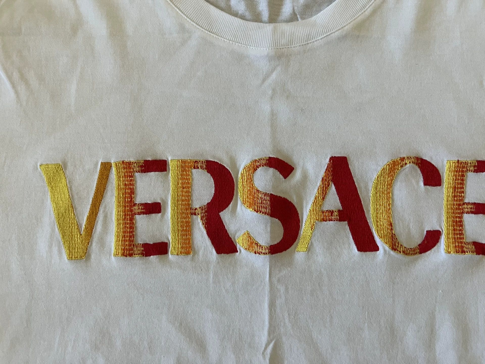 Versace Versace 2022 Embroidered Logo L Tee (Size Tag Cut, Like New) Size US L / EU 52-54 / 3 - 4 Thumbnail