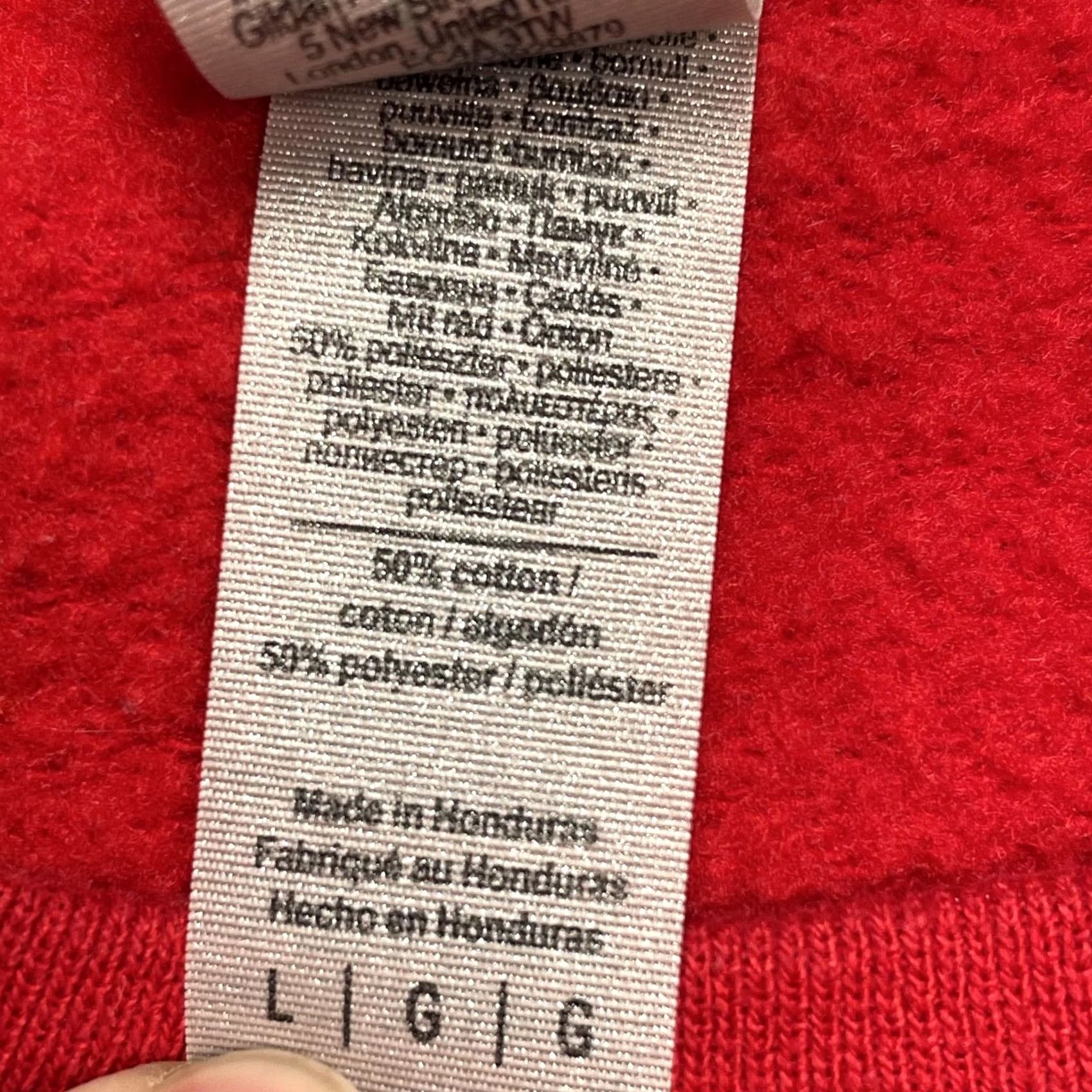 Gildan Built To Spill Sweatshirt Mens Large Red There’s Nothing Wrong With Love rock Gildan Heavy Blend Crew Neck Long Sleeve Graphic Print Size US L / EU 52-54 / 3 - 3 Thumbnail