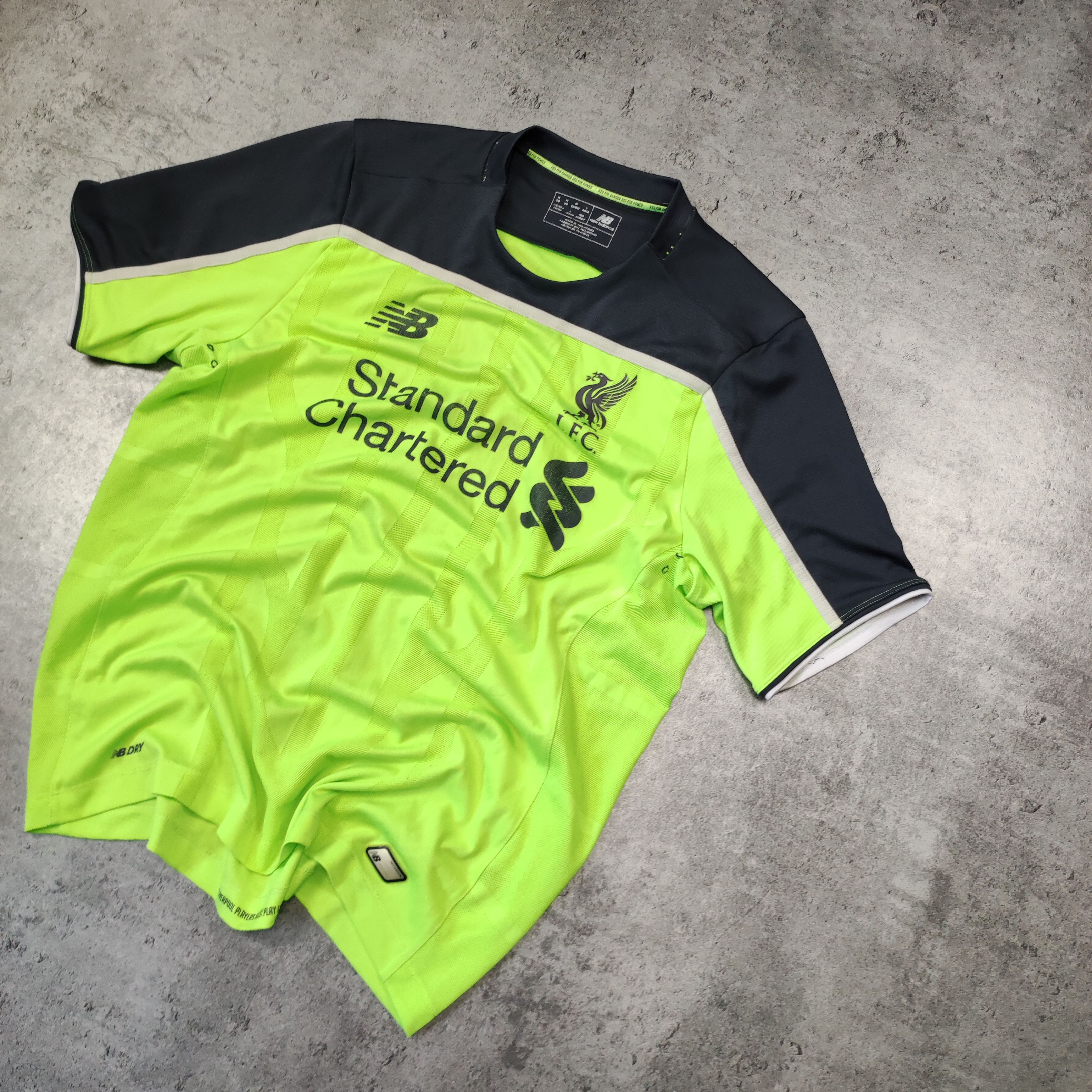 Other RARE 2016 THIRD Liverpool FC Pro Match NewBalance Kit Size US M / EU 48-50 / 2 - 2 Thumbnail