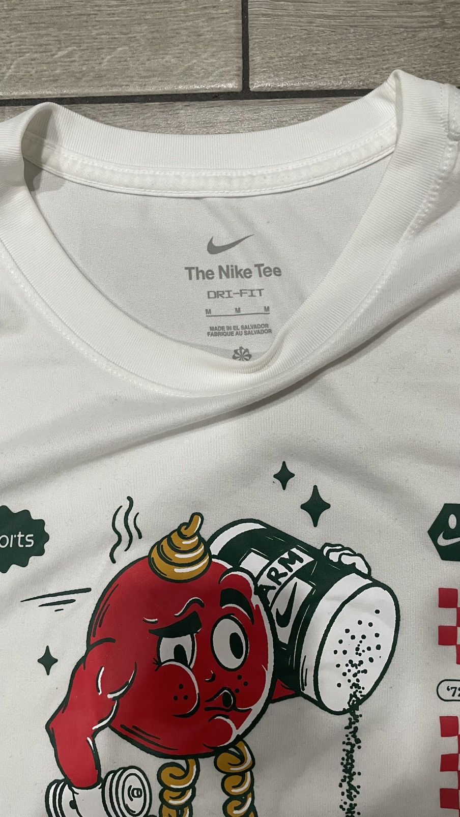 Nike Nike DriFit - don’t skip leg day size medium Size US M / EU 48-50 / 2 - 3 Thumbnail