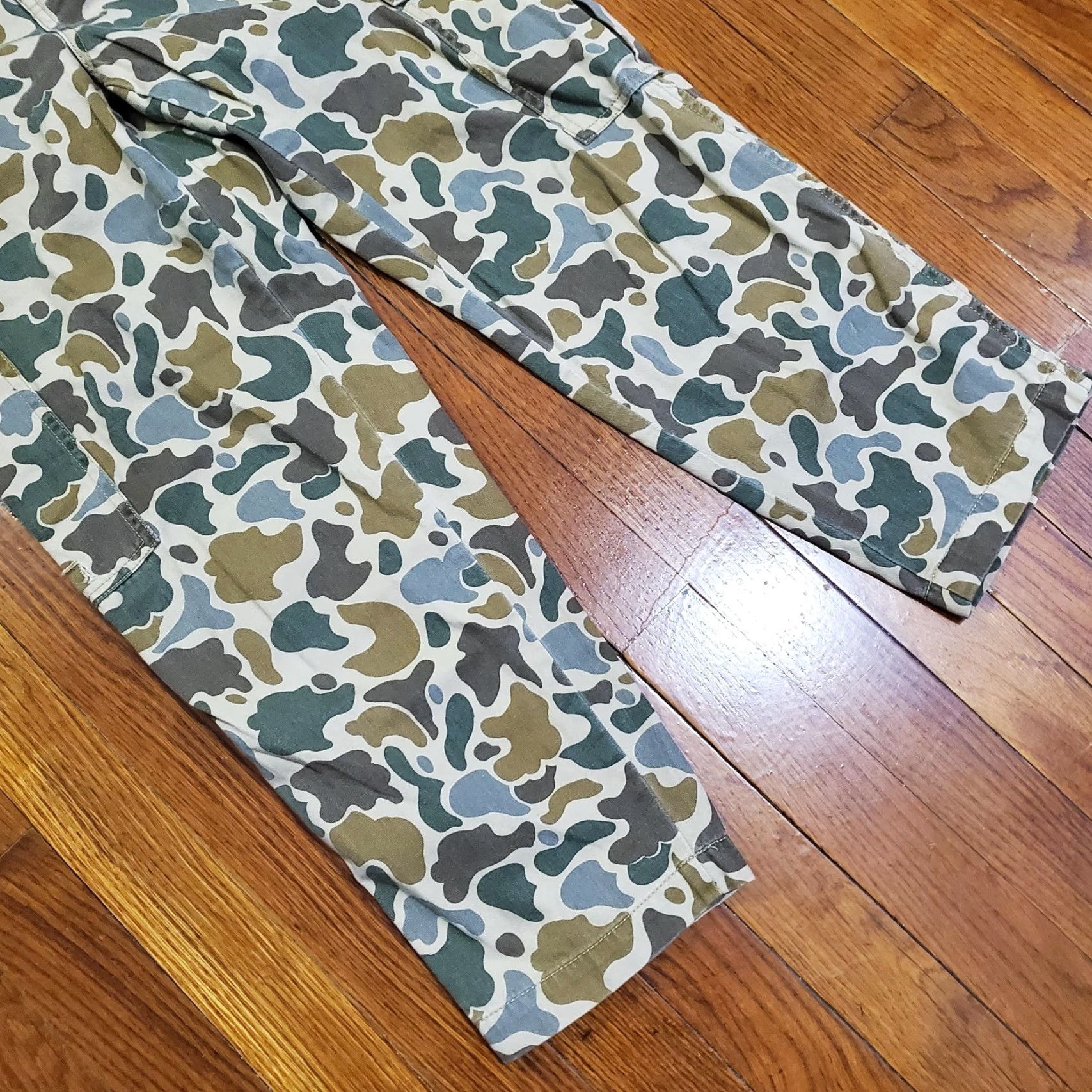 Madewell Madewell Cargo Pants Womens 25 Multicolor Camo Twill Straight Leg Casual Pockets Size 42" / US 20 - 5 Thumbnail